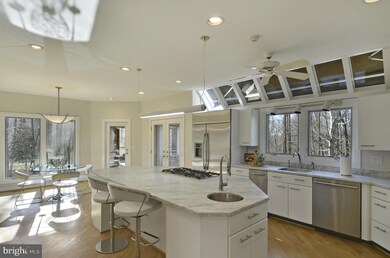 7312 Brookstone Ct, Potomac, MD 20854 - photo 6