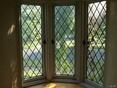 2949 W Tilghman St, Allentown, PA 18104 - photo 6