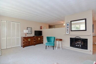 72 Hemenway Rd, Framingham, MA 01701 - photo 3