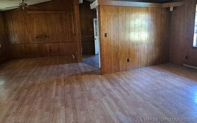 1069 N Coal Creek Rd, McAlester, OK 74501 - photo 4