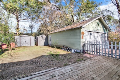 508 Hicks St, Tomball, TX 77375 - photo 4