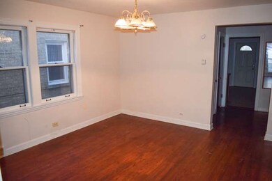 6155 N Washtenaw Ave, Chicago, IL 60659 - photo 3