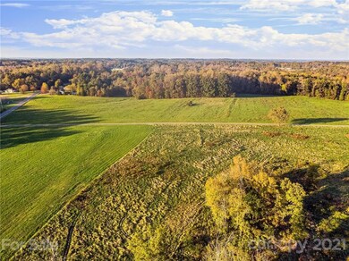 321 Elmwood Rd, Statesville, NC 28625 - photo 5