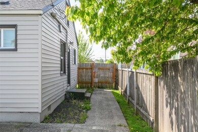 2942 Field St, Longview, WA 98632 - photo 7