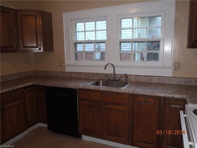 137 Spring Garden St, Asheboro, NC 27203 - photo 6