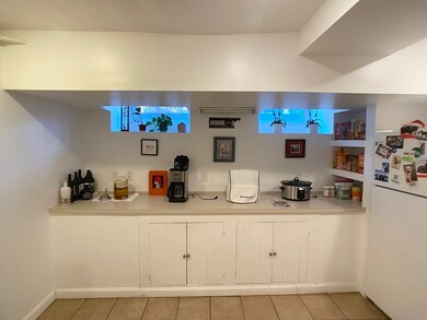 480 Jamaicaway unit B, Jamaica Plain, MA 02130 - photo 4