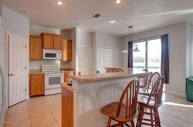 IMG_3637_8_9_Interior 2