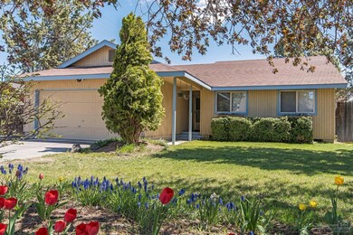 1514 SW 21st Place, Redmond, OR 97756 - photo 3