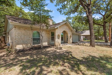 421 Twin Creek Dr, Hurst, TX 76053 - photo 6