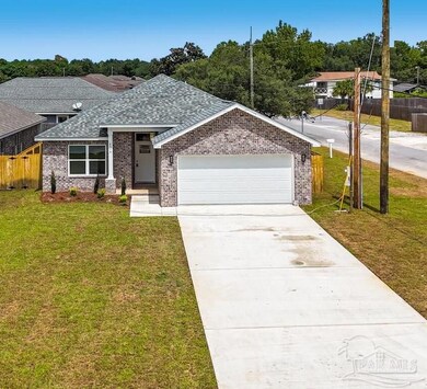 8514 E Esplanade St, Navarre, FL 32566 - photo 5