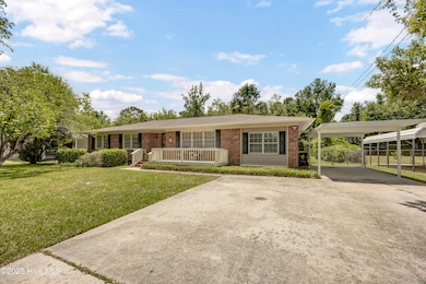 605 Mohican Trail, Wilmington, NC 28409 - photo 2