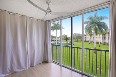5467 Rattlesnake Hammock Rd unit 208C, Naples, FL 34113 - photo 2