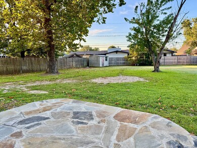 1533 Red Bud Ln, McAlester, OK 74501 - photo 4