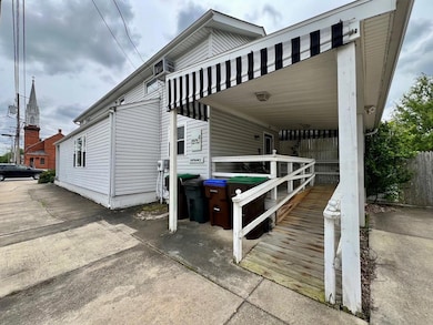 951 Buffalo St, Franklin, PA 16323 - photo 3