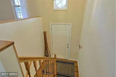 6010 Schoolhouse Woods Rd, Burke, VA 22015 - photo 2