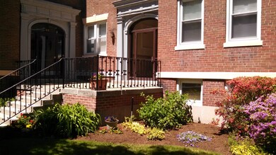 59 Manchester Rd unit 4, Brookline, MA 02446 - photo 2