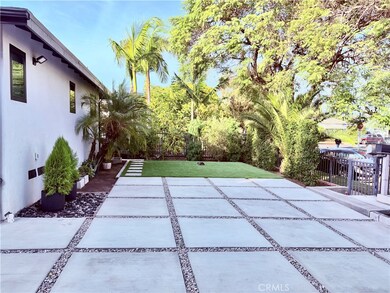 3007 3009 S Hobart, Los Angeles, CA 90018 - photo 3