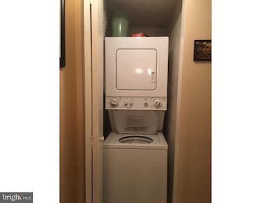 922 Montgomery Ave unit L5, Bryn Mawr, PA 19010 - photo 7