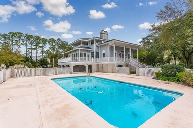 POOL DECK