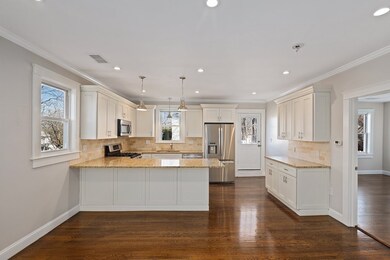 132 Sylvia St unit 2, Arlington, MA 02476 - photo 6