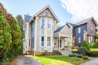 403 W Plane St, Hackettstown, NJ 07840 - photo 4