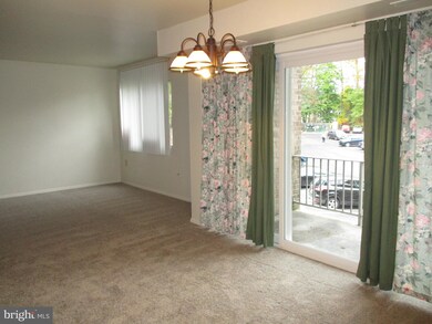 3762 Bel Pre Rd unit 7, Silver Spring, MD 20906 - photo 3