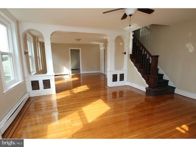 4706 Almond St unit 8, Philadelphia, PA 19137 - photo 4