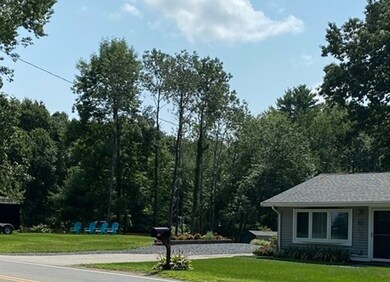 589 East St, West Bridgewater, MA 02379 - photo 4