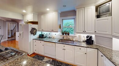 97 Walnut Hill Rd, Newton Highlands, MA 02461 - photo 7