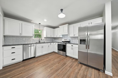 211 Adams St N, Mena, AR 71953 - photo 6