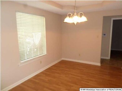 7670 Richmond Cove, Olive Branch, MS 38654 - photo 3