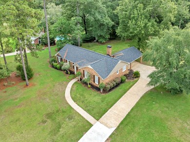 1904 Chatham Dr, Albany, GA 31721 - photo 5