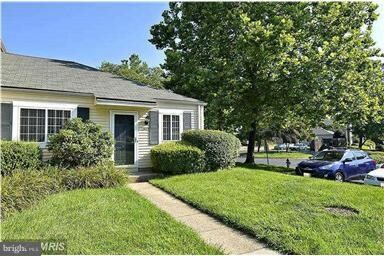 11468 Stoney Point Place, Germantown, MD 20876 - photo 3