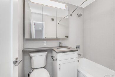 Manor Towers unit 14B, Bronx, NY 10463 - photo 7