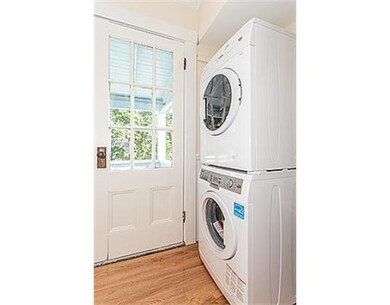 59 Sheridan Cir unit 1, Winchester, MA 01890 - photo 4