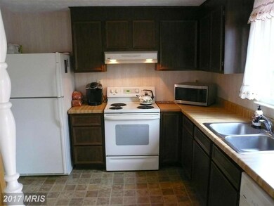 9349 Northgate Rd, Laurel, MD 20723 - photo 5