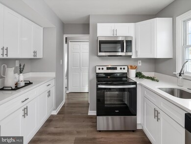 12329 Flamingo Ln, Bowie, MD 20715 - photo 6