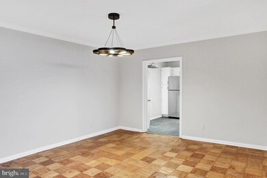 Kenwood Condominium, Bethesda, MD 20816 - photo 4