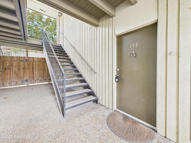 1008 S College Rd Front Door
