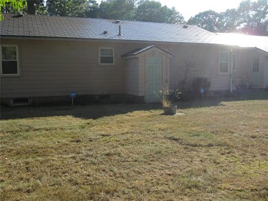 9 Globe St, Warwick, RI 02886 - photo 6