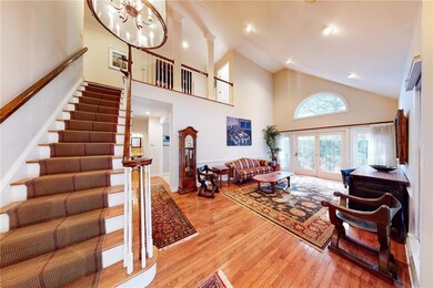 10 Ivy Garden Way, East Greenwich, RI 02818 - photo 3