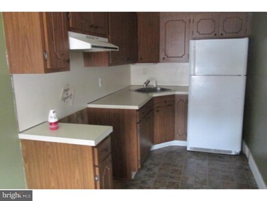 951 Maple Ave, Glenolden, PA 19036 - photo 5