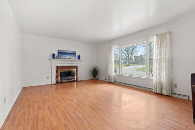 Pine Ridge Rd 2424 Kalamazoo 49008-4