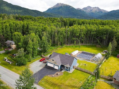 8-web-or-mls-23070 Sheltering Spruce Ave