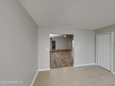 4243 Jillian Dr, Jacksonville, FL 32210 - photo 4