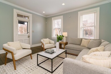 539 Mohawk St-20