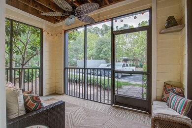 Screened-in Porch