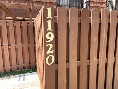 11920 SW 9th Manor, Davie, FL 33325 - photo 2