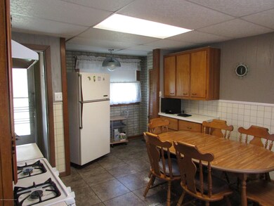 434 Finn St, Scranton, PA 18509 - photo 5