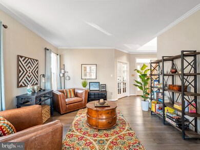 26166 Murrey Dr, Chantilly, VA 20152 - photo 3